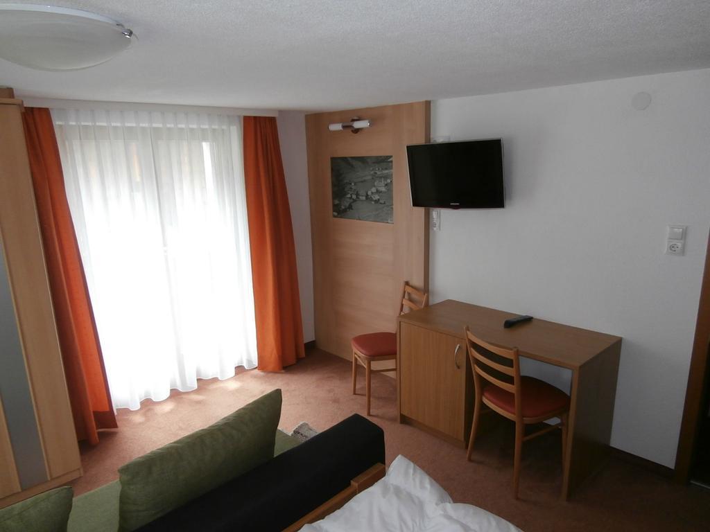 Haus Plankensteiner Ξενοδοχείο Kaunertal Εξωτερικό φωτογραφία